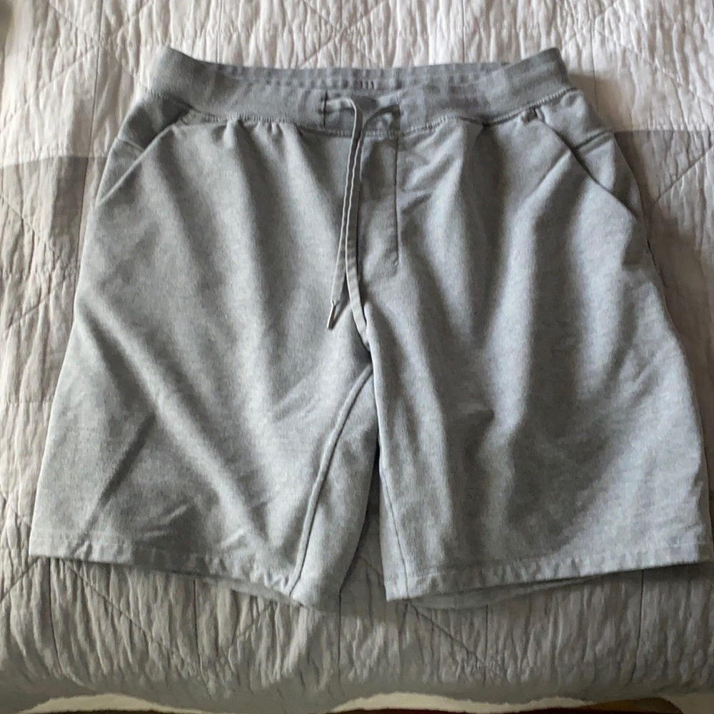 Lulu lemon city sweat short 11 inch XL